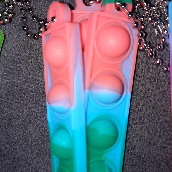 Pop it mini key chains - Picture 10 of 12